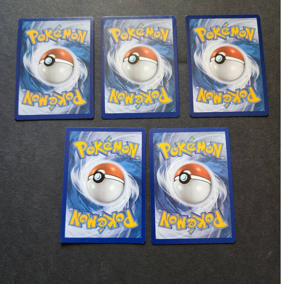 Pokemon 5 Modern Cards - Picture 2 of 2
